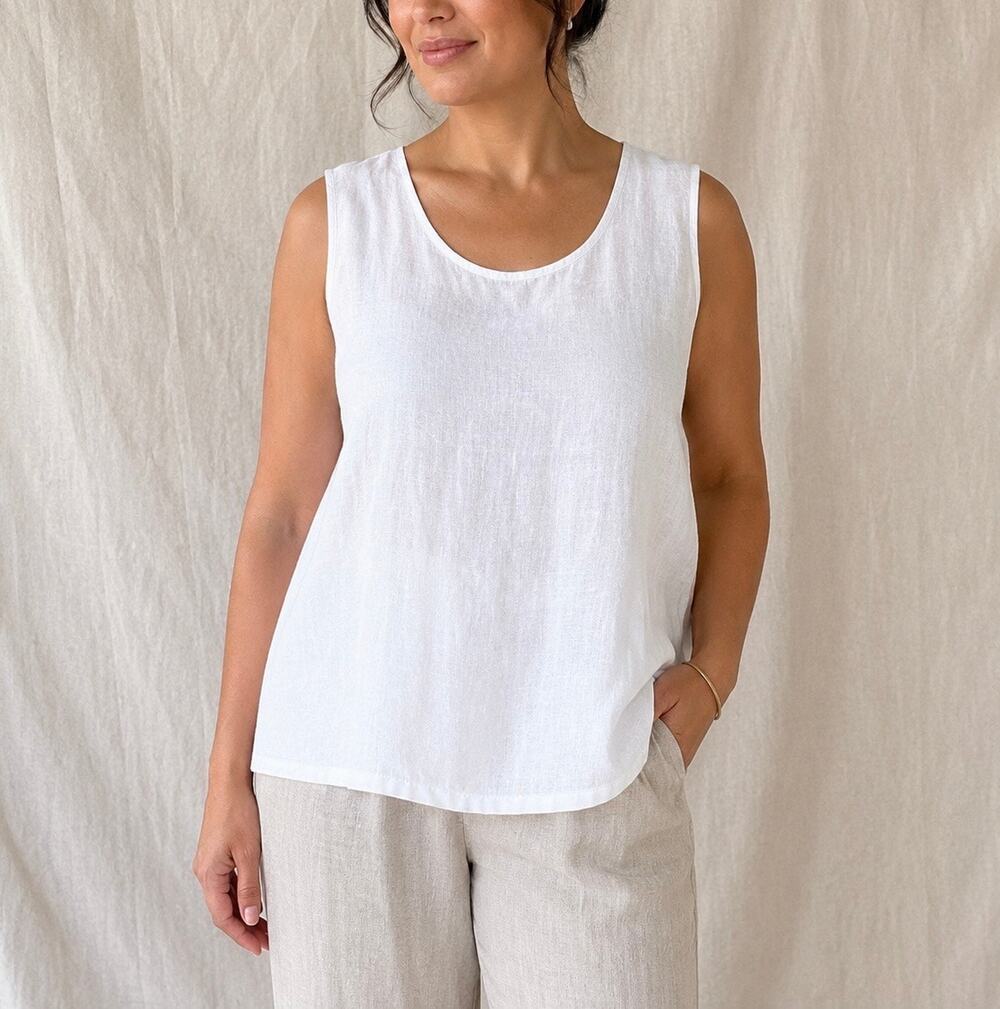 Eileen Fisher Woman 1X White 100% Irish Linen Sleeveless Scoop Neck Tank Top